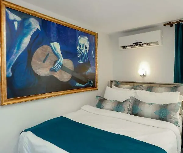 Di Pera Boutique Hotel 2*